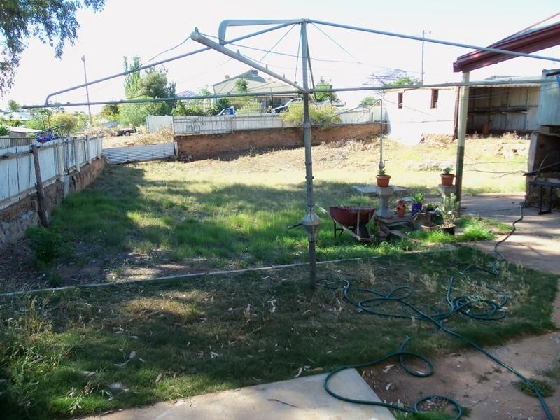 172 Lane Street, Broken Hill NSW 2880