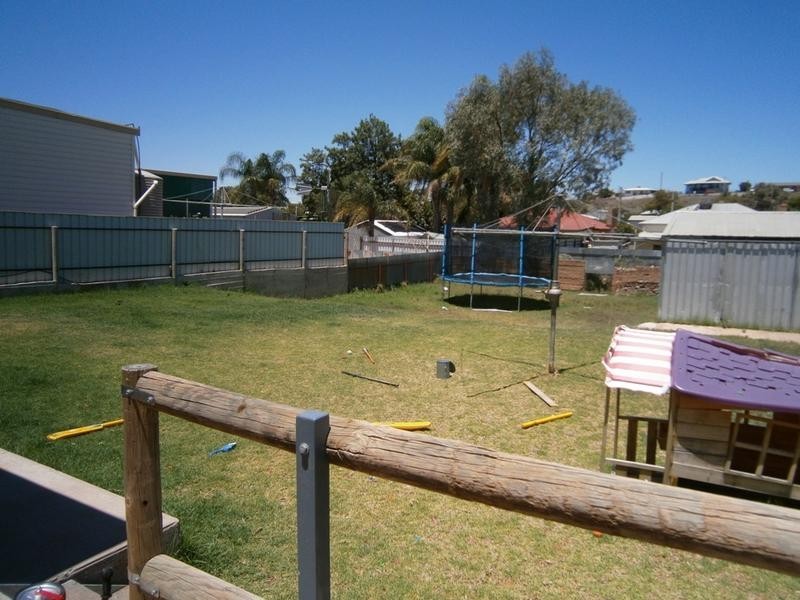 75 Morgan Lane, Broken Hill NSW 2880