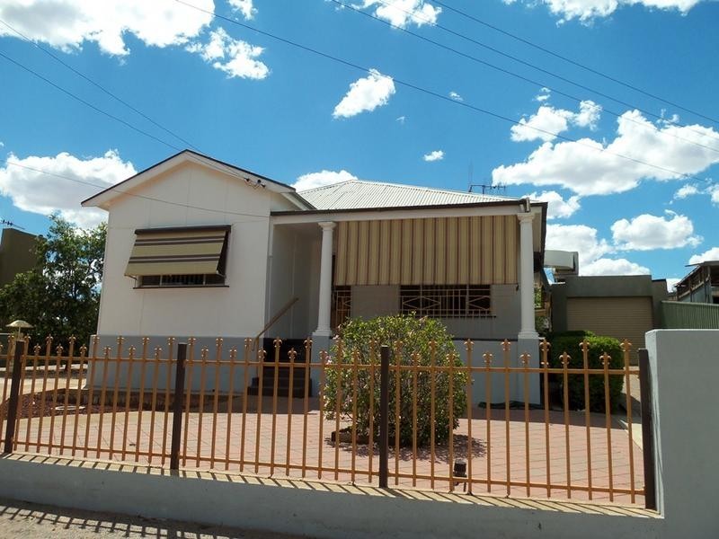 326 Hebbard Street, Broken Hill NSW 2880