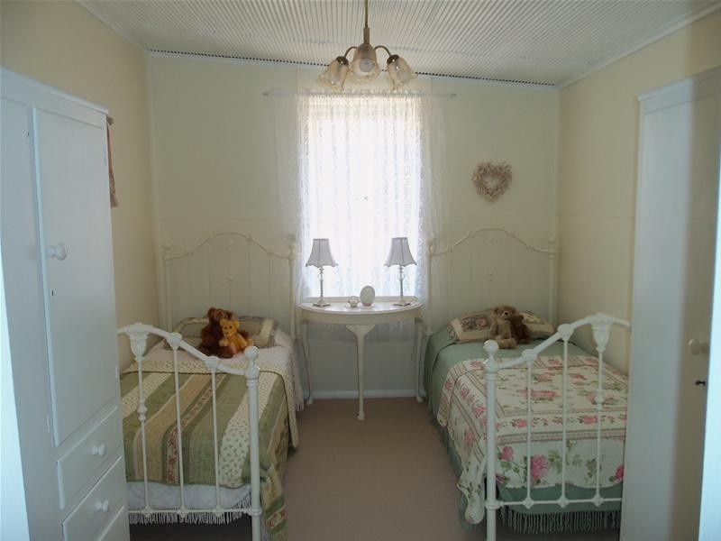 142 Gaffney Street, Broken Hill NSW 2880