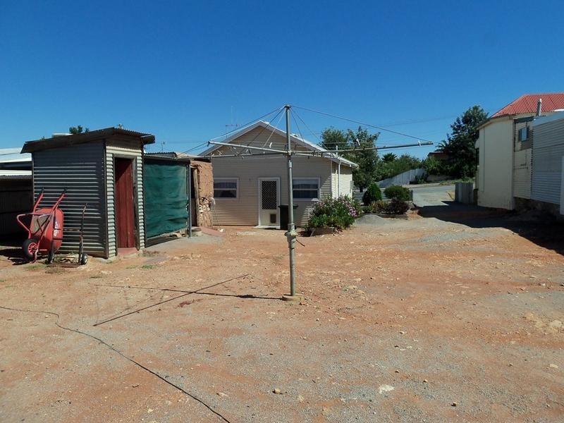 107 Gaffney Street, Broken Hill NSW 2880