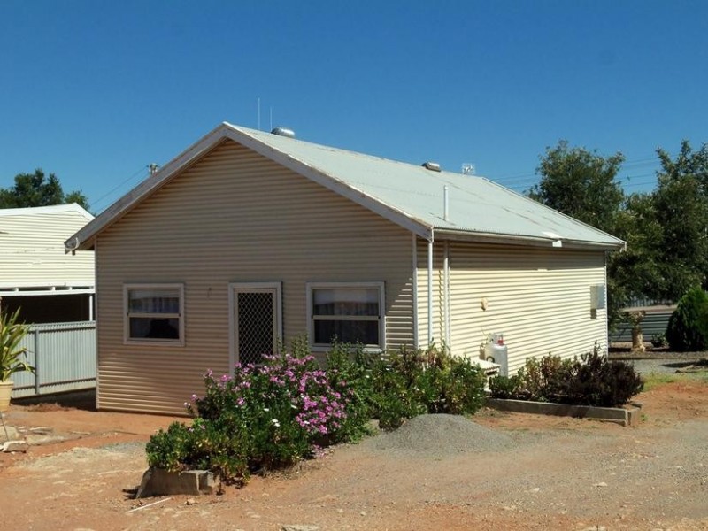 107 Gaffney Street, Broken Hill NSW 2880