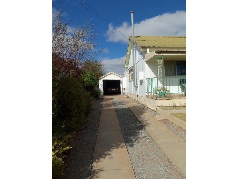 517 Cummins Street, Broken Hill NSW 2880