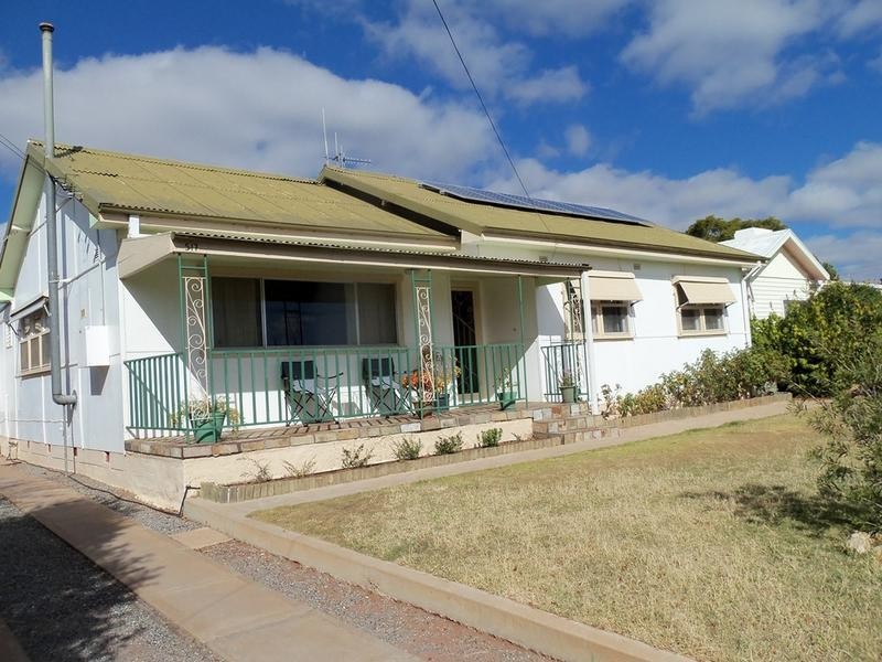 517 Cummins Street, Broken Hill NSW 2880