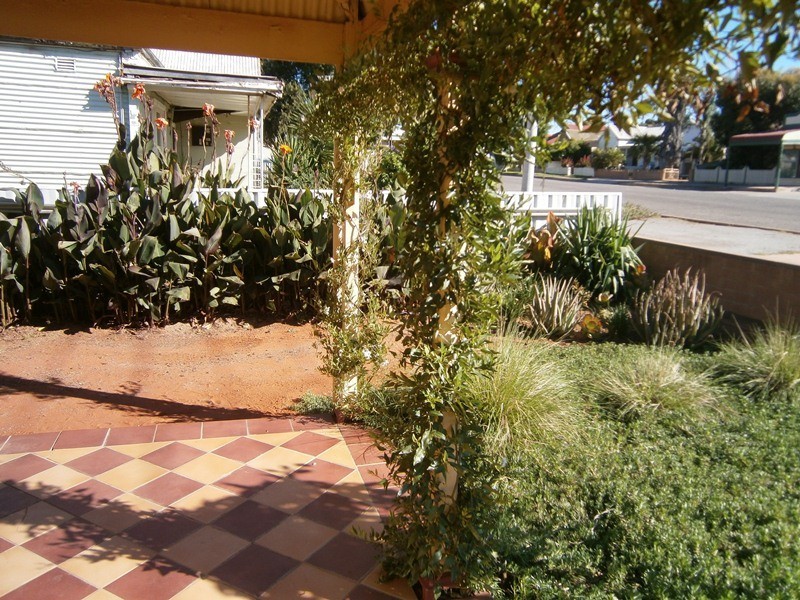 235 Zebina Street, Broken Hill NSW 2880