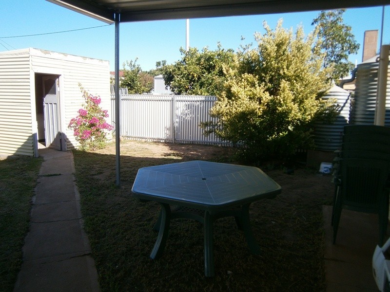 235 Zebina Street, Broken Hill NSW 2880