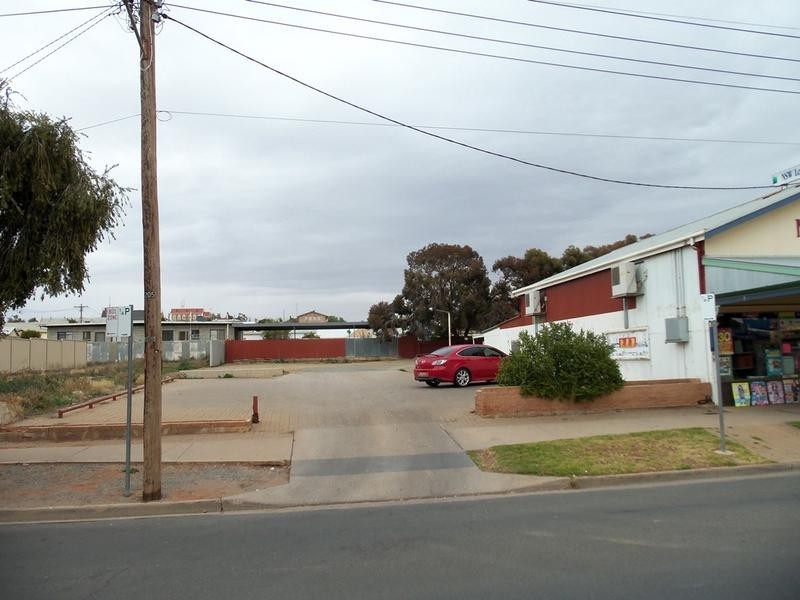 211-215 Oxide Street, Broken Hill NSW 2880