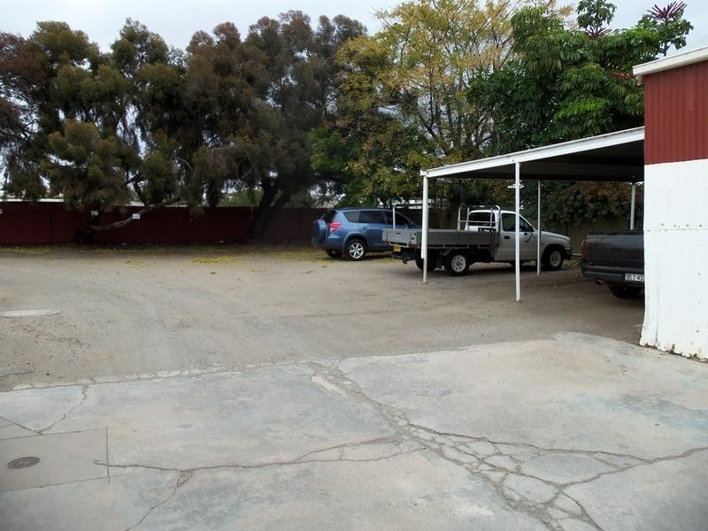 211-215 Oxide Street, Broken Hill NSW 2880