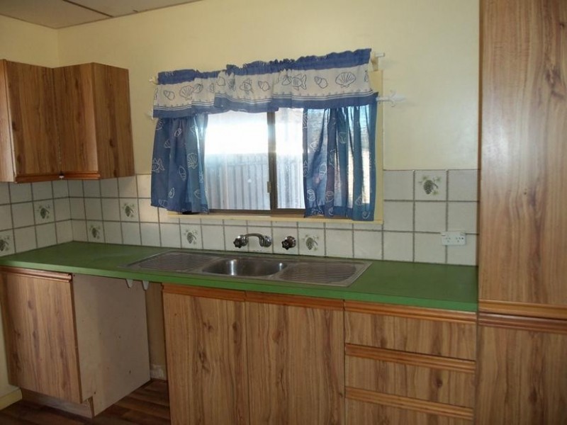 5 Racecourse Road, Broken Hill NSW 2880