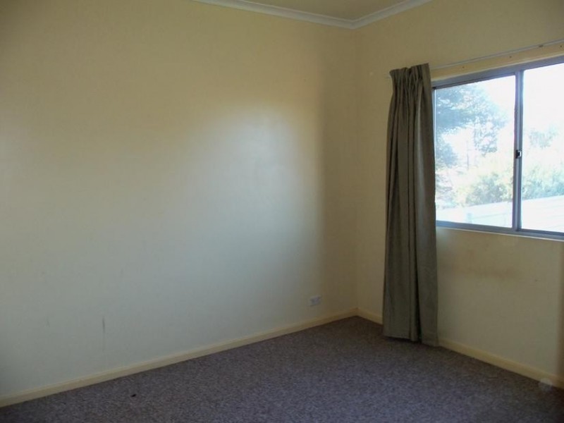 5 Racecourse Road, Broken Hill NSW 2880