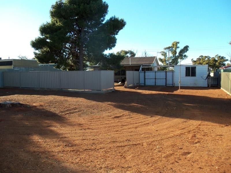 5 Racecourse Road, Broken Hill NSW 2880