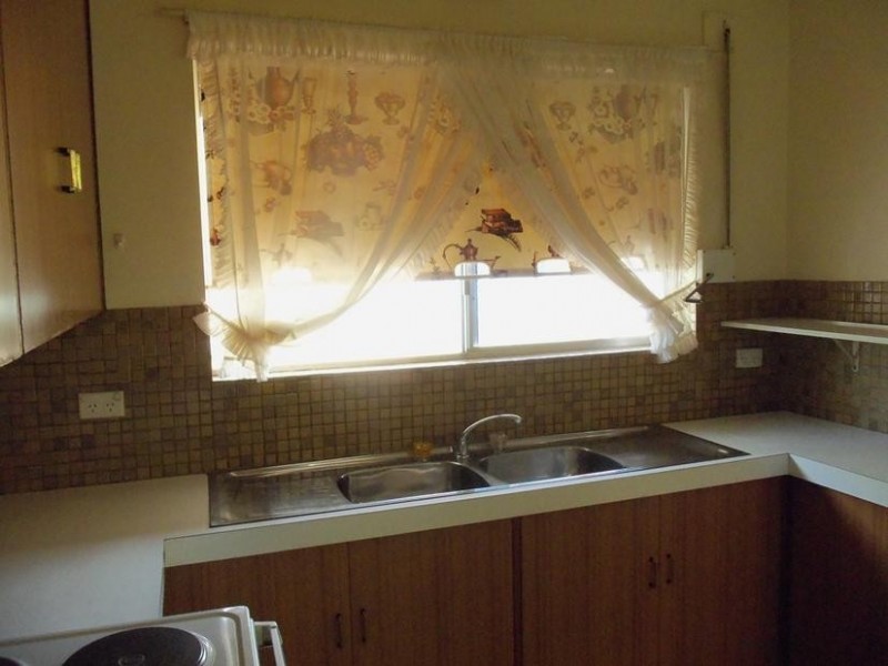 100 Kaolin Street, Broken Hill NSW 2880