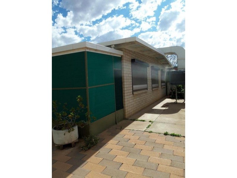 100 Kaolin Street, Broken Hill NSW 2880