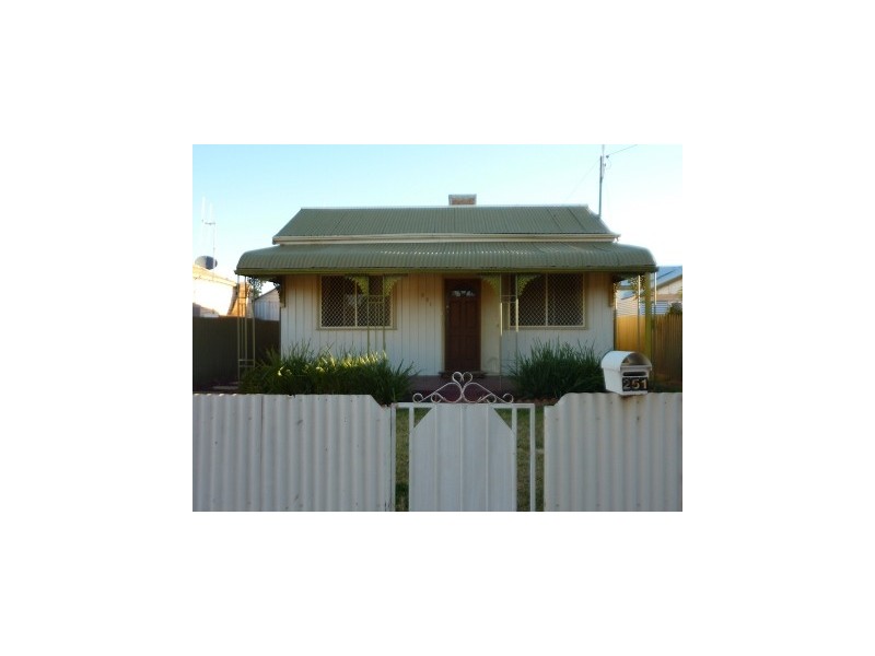 251 Brazil Street, Broken Hill NSW 2880
