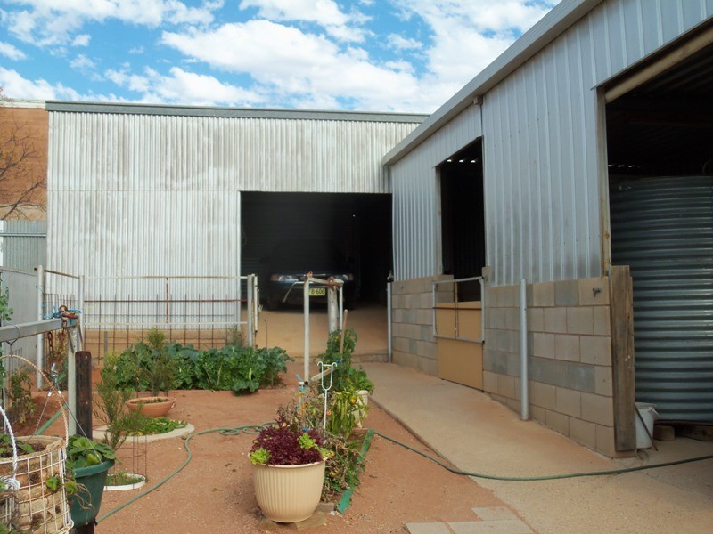 239 Chapple Street, Broken Hill NSW 2880