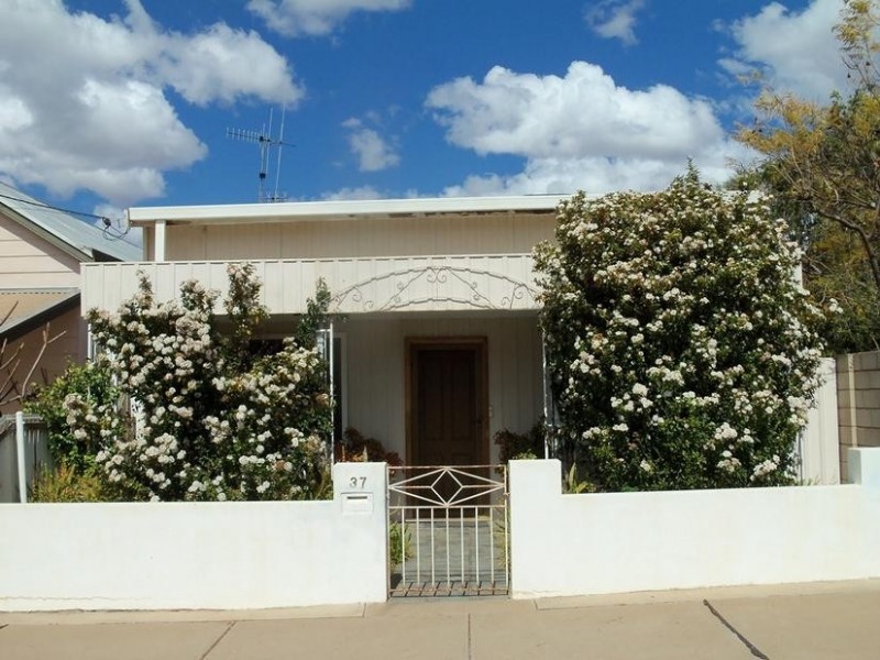 37 Argent Street, Broken Hill NSW 2880