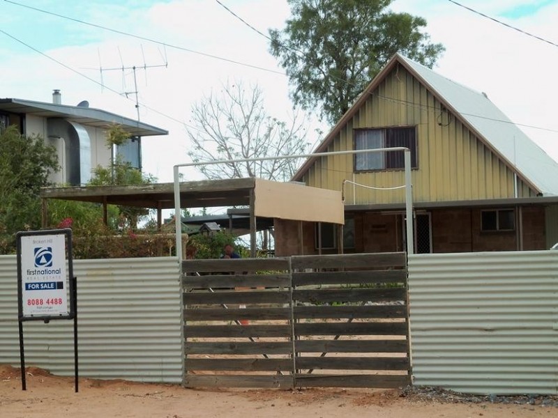 35 Kingfisher Avenue, Sunset Strip, Menindee NSW 2879