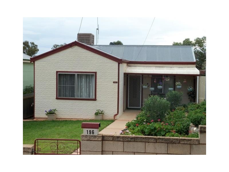 196 Carbon St, Broken Hill NSW 2880