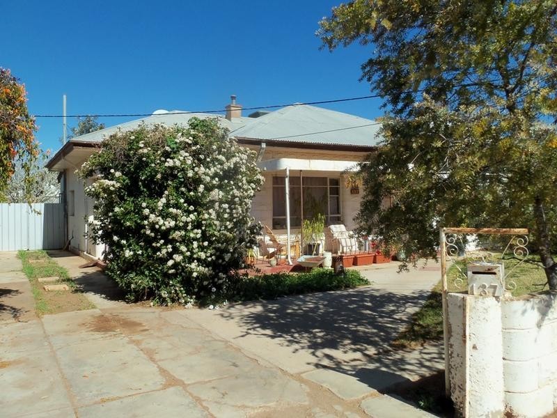 137 Wills Street, Broken Hill NSW 2880