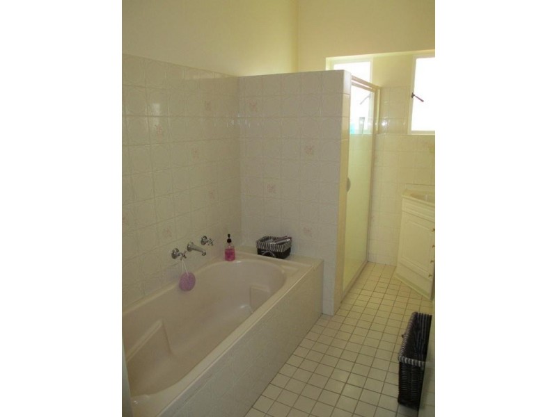 557 Cummins Street, Broken Hill NSW 2880