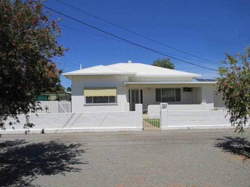 241 Jamieson Street, Broken Hill NSW 2880