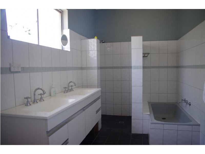 412 Chapple Street, Broken Hill NSW 2880