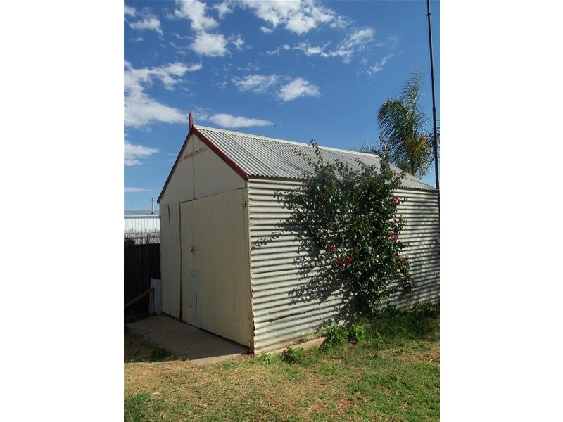 235 Zebina Street, Broken Hill NSW 2880
