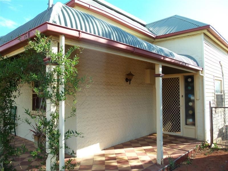 235 Zebina Street, Broken Hill NSW 2880