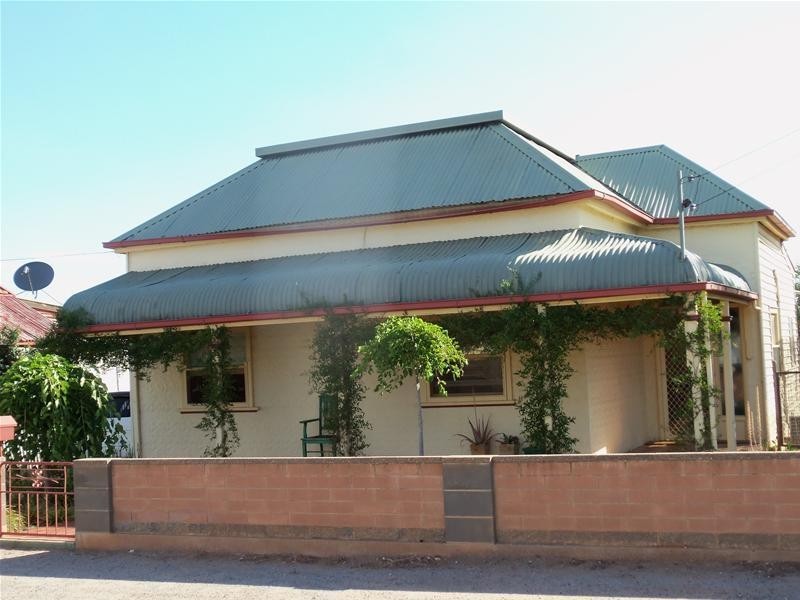 235 Zebina Street, Broken Hill NSW 2880