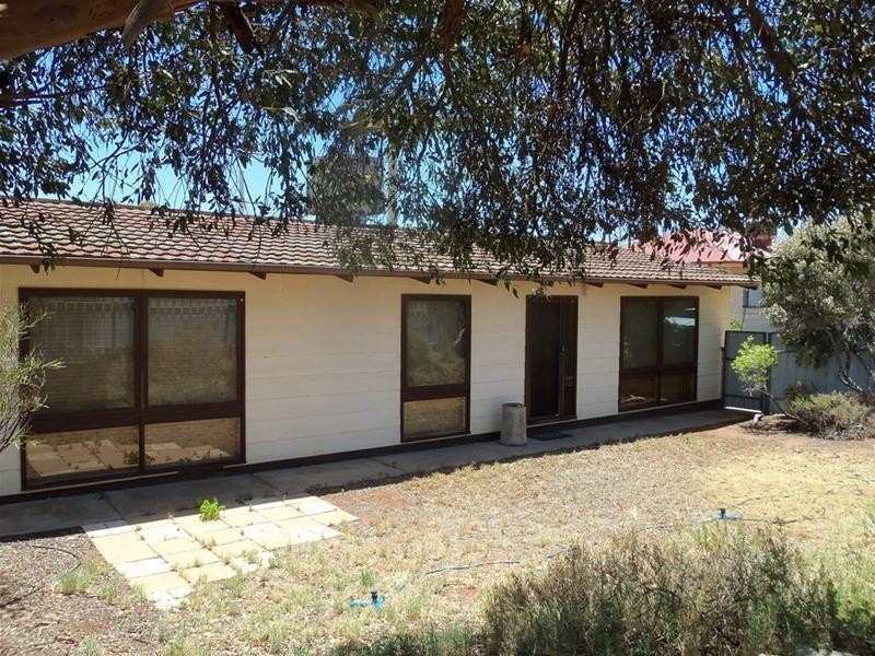 470 Cummins Street, Broken Hill NSW 2880
