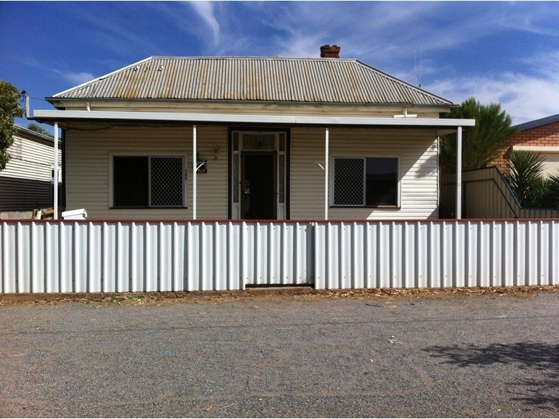142 Piper Street, Broken Hill NSW 2880