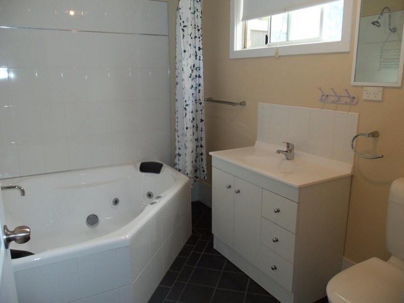 190 Mercury Street, Broken Hill NSW 2880