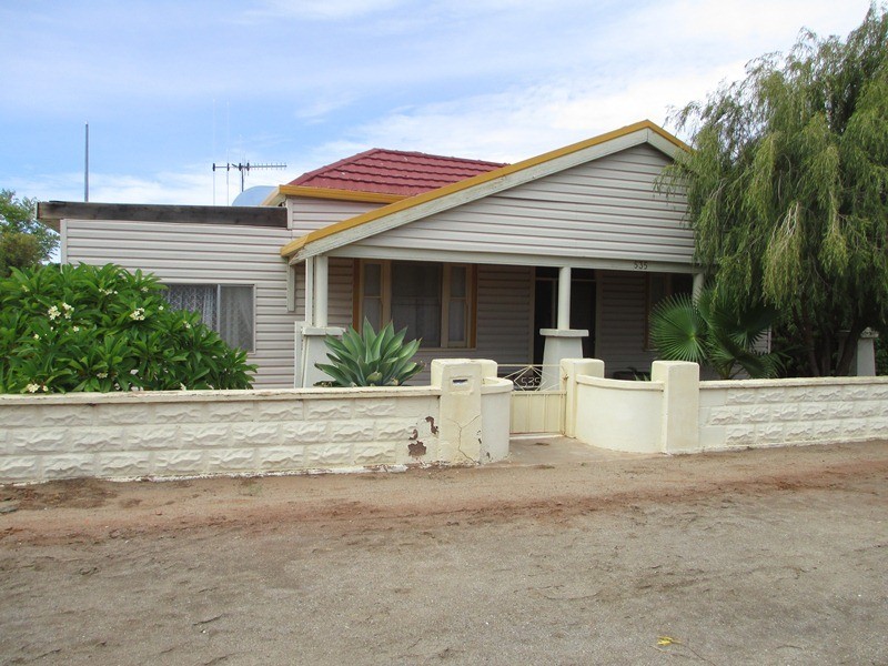 535 Wolfram Street, Broken Hill NSW 2880