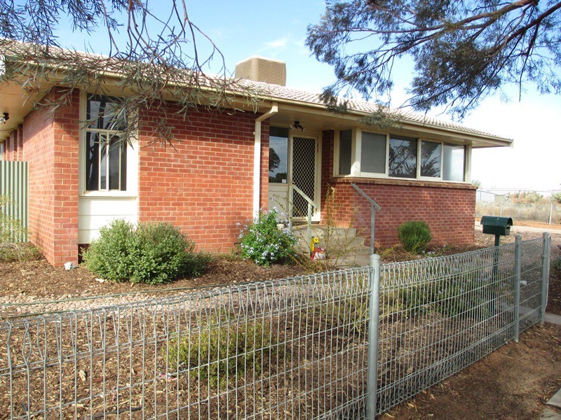 20 Lawton Street, Broken Hill NSW 2880