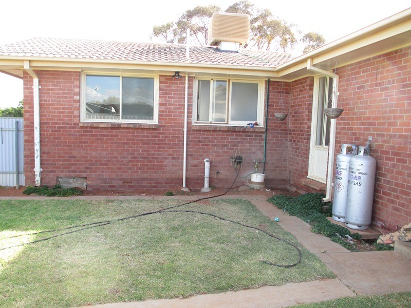 20 Lawton Street, Broken Hill NSW 2880