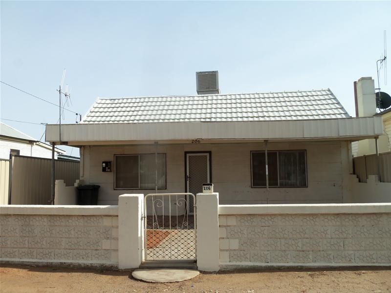 206 Ryan Street, Broken Hill NSW 2880