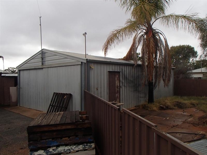 323 Wandoo Street, Broken Hill NSW 2880
