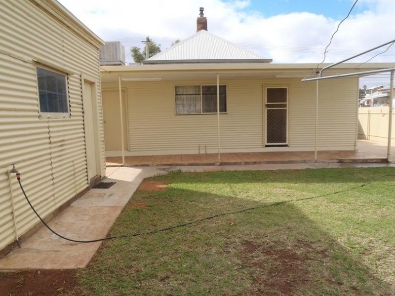 333 Jones Street, Broken Hill NSW 2880