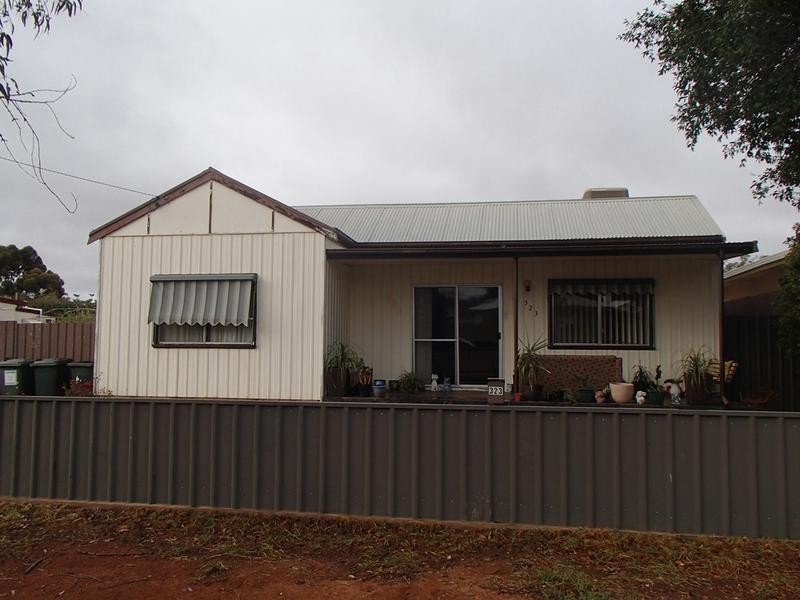 323 Wandoo Street, Broken Hill NSW 2880