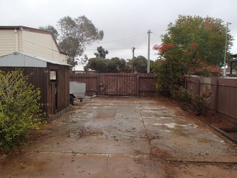 323 Wandoo Street, Broken Hill NSW 2880
