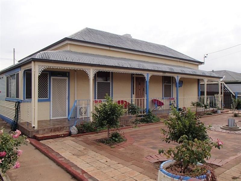 328 Thomas Street, Broken Hill NSW 2880