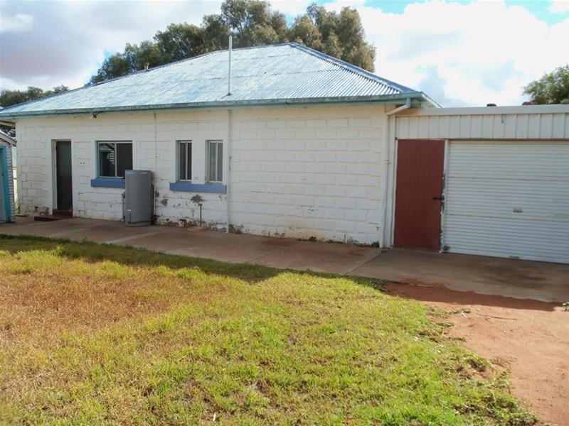 61 Cummins Street, Broken Hill NSW 2880