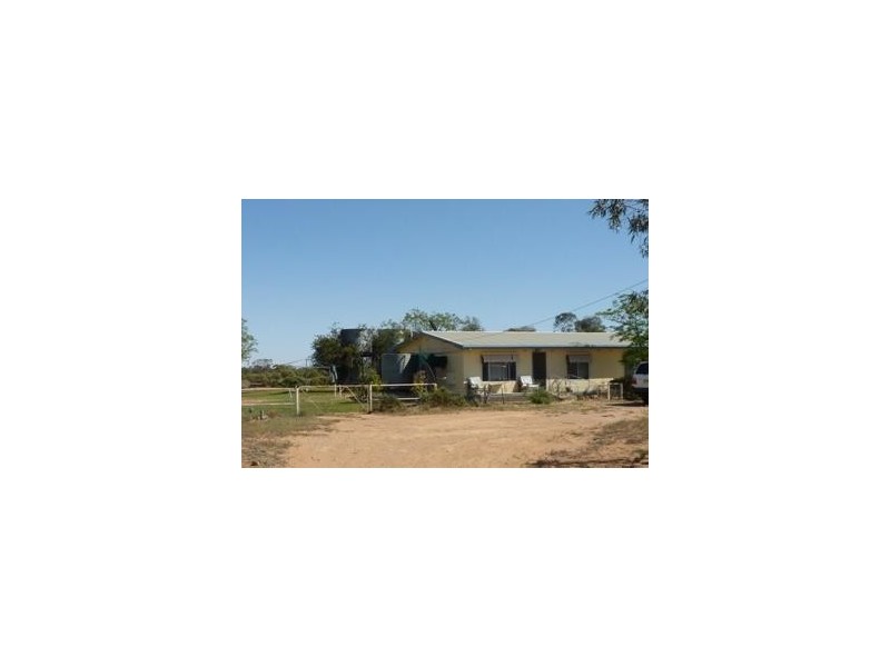 2 Old Pooncarrie Road, Menindee NSW 2879