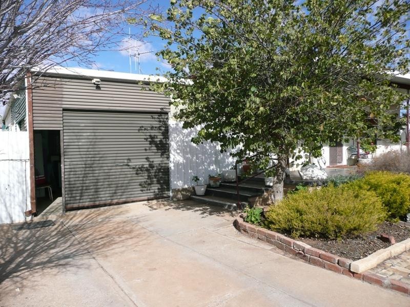 325 Wandoo Street, Broken Hill NSW 2880