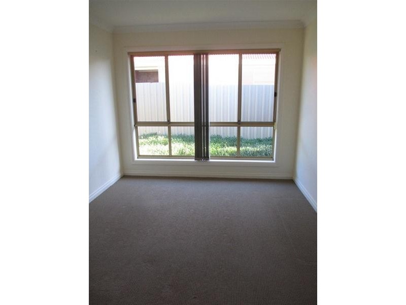 5 Doe Street, Broken Hill NSW 2880