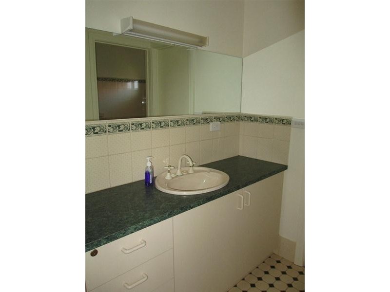 5 Doe Street, Broken Hill NSW 2880