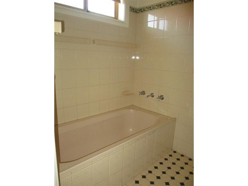 5 Doe Street, Broken Hill NSW 2880