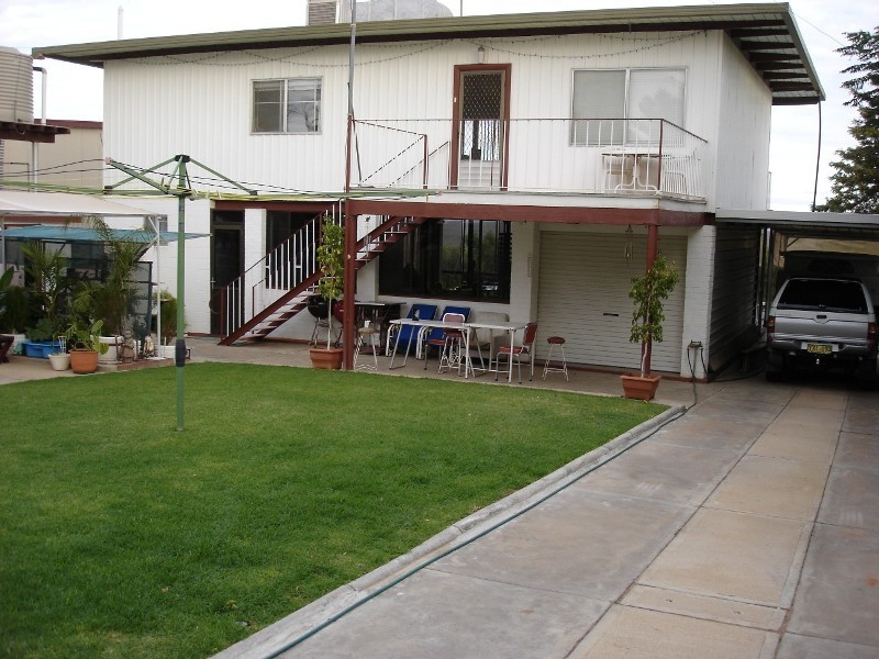 69 Lakeview AVENUE, SUNSET STRIP, Menindee NSW 2879