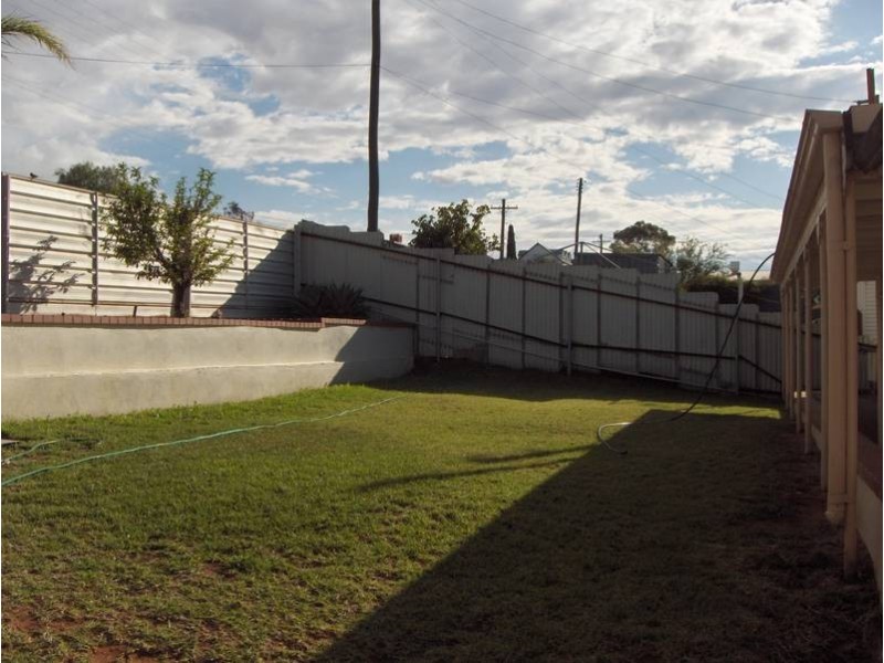 90B William STREET, Broken Hill NSW 2880