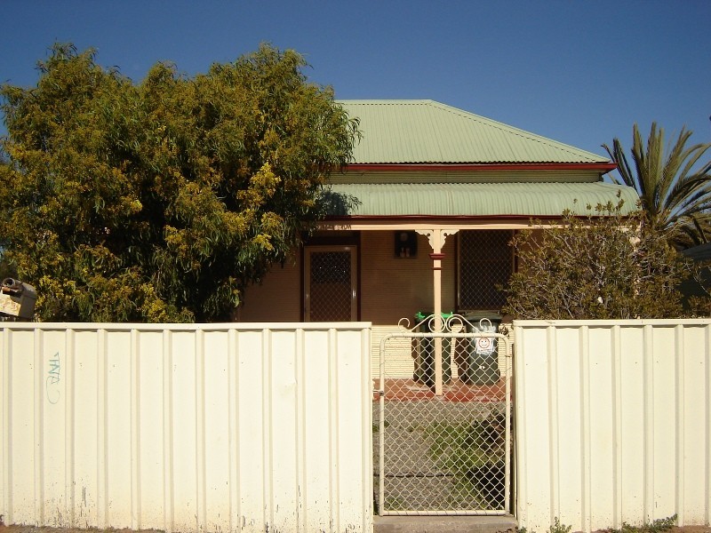 223 Mercury Street, Broken Hill NSW 2880